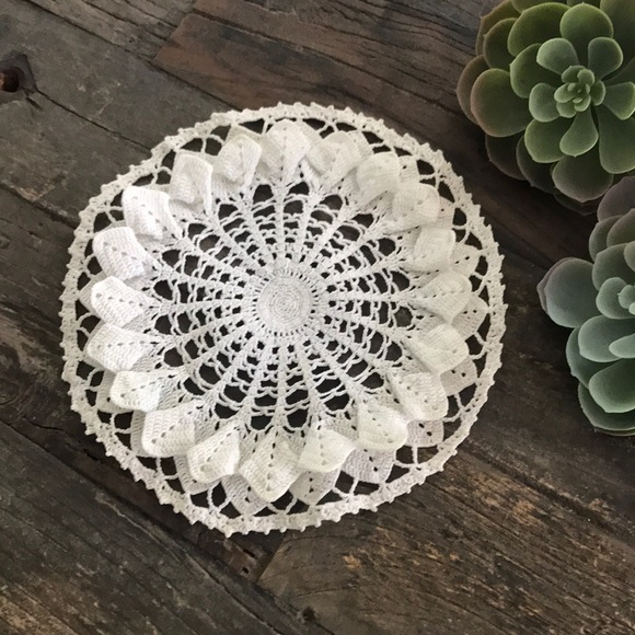 Vintage Other - 🔥4 for $25🔥 VINTAGE doily